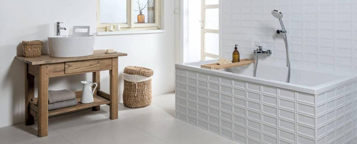 You Can’t be Mistaken with White for your Bathroom