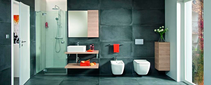 Trendy v koupelnovém nábytku – minimalismus a čisté linie